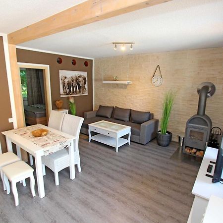 Ferienwohnungen Malchow See 10010 ภายนอก รูปภาพ